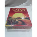 KLAUS TEUBERS (CATAN)TRADE BUILD SETTLE BOARD GAME