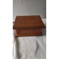 SOLID WOOD(MOHAGANY)JEWELRY BOX-VINTAGE