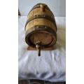 VINTAGE WOODEN WINE BARREL WITH TAP (ON STAND)