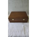 SOLID WOOD 6 DIVIDED VINTAGE JEWELRY BOX (30 × 23cm)MINT CONDITION