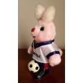 DURACELL FOOTBALL BUNNY THIS TYPE  DOES NOT MOVE HEIGTH 19 CM