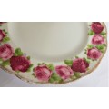 Royal Albert `Old English Rose` Dinner Plate