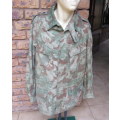 SA SPECIAL TASK FORCE 2ND PATTERN CAMO JACKET-SIZE  MEDIUM TO LARGE-MEASURES 59CM ARMPIT TO ARMPIT-G