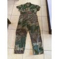 RHODESIAN CAMO OVERALLS-SIZE MEDIUM TO LARGE -PIPE LENGTH 69CM-CONDITION WELL USED-LABELLED AND DAT