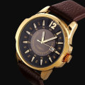 Elegant & Professional Curren AUTO DATE Mens Business Watch With Leather Strap in Black and Gold