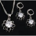MOTHERS DAY GIFT - 925 Sterling Silver Cubic Zirconia Flower Jewelry Set in Complimentary Gift Box