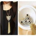 Elegant 18K Golden Chain Necklace With Rhinestone Leopard Head Pendant With Tassel in Gift Box