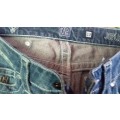 Ladies D9 Size 28 Jean - Made in Vietman