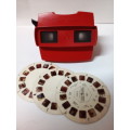 Old 3D Viewmaster with 3 Slides