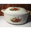 Solid Decorative Serving Bowl with Lid