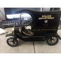 toy 1912 Ford Model T truck NYPD police paddy wagon Universal Hobbies metal