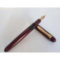 WOW!! VINTAGE 1954 PELIKAN 140 FOUNTAIN PEN WITH 14ct GOLD NIB 100% WORKING VALUE R895 WOW!!