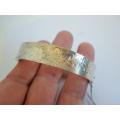 GORGEOUS!! 1975 BIRMINGHAM SILVER CLIP BANGLE WITH ENGRAVED DETAIL  18,6g  WOW!!
