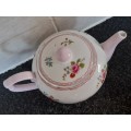 Beautiful!! Vintage Shelley teapot value R1500 wow!!