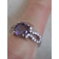 Exquisite sterling silver purple stone ring with amazing design 4,3g wow!!
