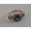 Exquisite sterling silver purple stone ring with amazing design 4,3g wow!!