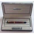Rare!! Parker Duofold Centennial 18ct gold nib fountain pen Value R8000