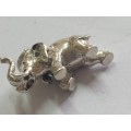 Highly detailed!! HeavyvSolid sterling silver elephant pendant 13,2g