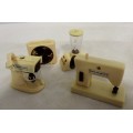 A SET OF VINTAGE 1970's/80s DURHAMTIC WIND-UP DOLL'S HOUSE APPLIANCES MADE IN HONG KONG