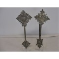 VERY UNIQUE ORIENTAL METAL ORNAMENTAL MOUNTED 'RODS' (30CM TALL EXCL. STAND) WITH BUDDHIST SYMBOLS