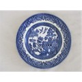A PRETTY BLUE AND WHITE WILLOW PATTERN PLATE - IMPRESSED 'MADE IN ENGLAND'