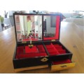A LARGE VINTAGE ORIENTAL MUSICAL JEWELLERY BOX WITH TWIRLING GEISHA GIRL - WORKING AND STILL HAS KEY
