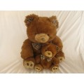 A GORGEOUS VERY LARGE FLUFFY MAMA BEAR AND BABY FOR A LITTLE GIRL TO CUDDLE!