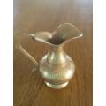 VINTAGE BEAUTIFULLY ENGRAVED SMALL INDIAN BRASS JUG VASE - 11CM TALL
