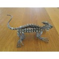 AWESOME HAND MADE S.A. TOWNSHIP METAL IETERMAGOG/PANGOLIN/GECKO