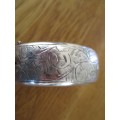 BEAUTIFULLY ENGRAVED VINTAGE STERLING SILVER BRACELET WITH JOSEPH SMITH & SONS, BIRMINGHAM MARKING