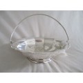 VINTAGE SILVER PLATED FRUIT/CANDY BASKET IN GREAT CONDITION