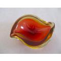 A STUNNING SMALLER SIZED MURANO BOWL WITH TEARDROP/ WATER DROPLET SHAPE - BEAUTIFUL!