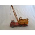 Dinky Supertoys  (Meccano, England) 20 ton lorry-mounted crane (still working)