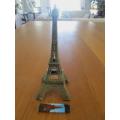 Nice sized metal Paris Eiffel Tower in great condition