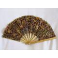 Beautiful vintage hand painted bamboo and silk hand held fan with gilt highlights