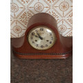 Nice vintage Mantle clock working