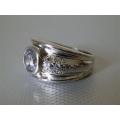 Fabulous Solid Sterling Silver Ring - weight 8.4 g