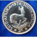 1976 Gold R2 coin
