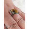 Antique vintage ladies ring with tiger eye stone Size: R.5
