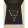 18ct Gold Ladies Diamond pendant and Chain - PRE-OWNED