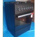 STUNNING GAS STOVE 600MM X 600MM  4 BURNER WITH GAS OVEN QUALITY GUARANTEED 2 YEAR WARRANTY