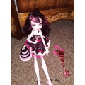 Monster High: Draculaura Sweet 1600 and Roadster