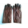 A Pair of Lady Brown Leather Gloves (English make)