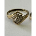 9ct SOLID GOLD ENGAGEMENT RING SET CUBIC ZIRCONA 3.3 GRAMS