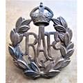 RAF Royal Airforce WWII Cap Badge