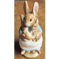 Beatrix Potter - Mrs Rabbit & Babies - Border Fine Arts - Excellent Condition