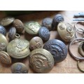 18 x Artillery Buttons in Tin + Oddments @@LOW START@@