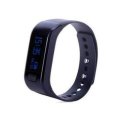 Fitness Tracker With Full Face Display