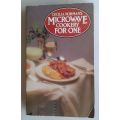 Microwave cookery for one by Cecilia Norman