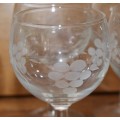 Set of 6 Grape Pattern White Wine Glasses